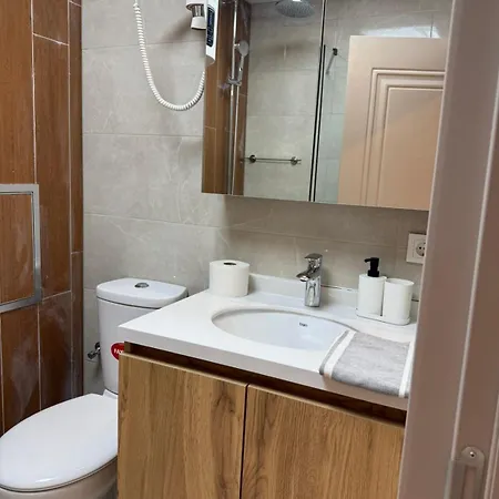 Azur 25 Apartment *